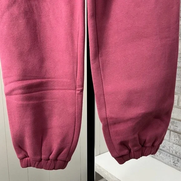 Berry Minimalist Sweatpants - Picture 5 of 5